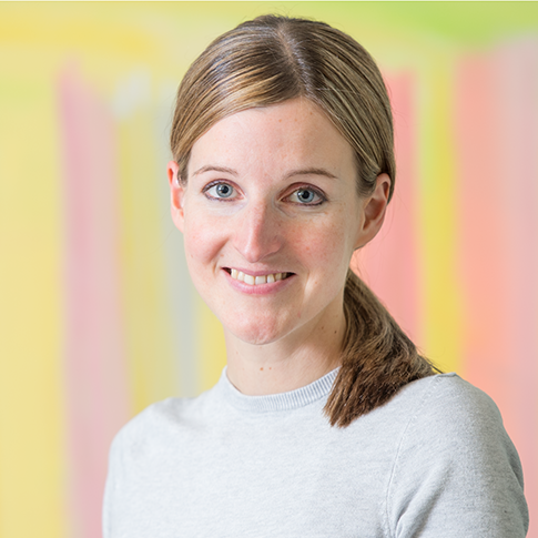 Dr-med-Cornelia-Hauser.png